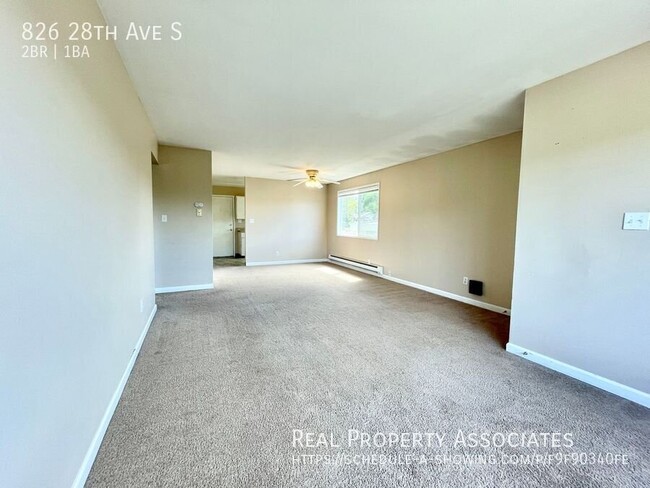 Building Photo - 826 28th Ave S