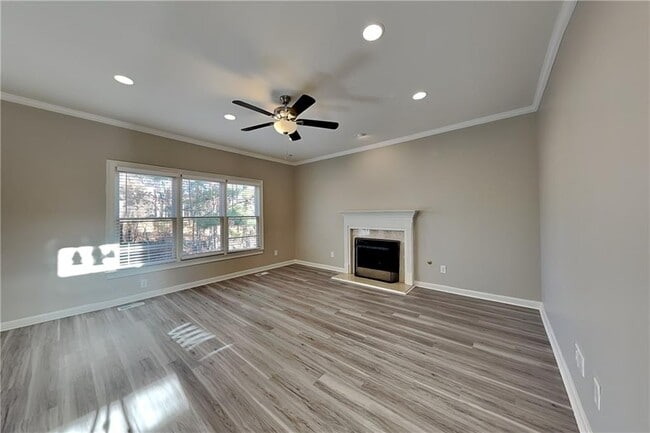 Foto del edificio - 149 Crestview Dr