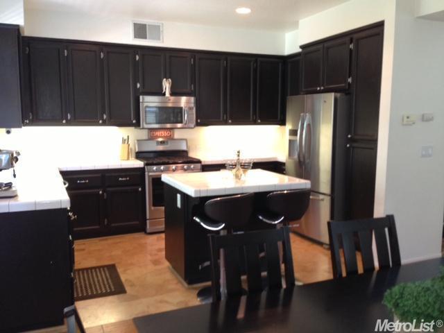 Building Photo - Charming Folsom Prarie City Home