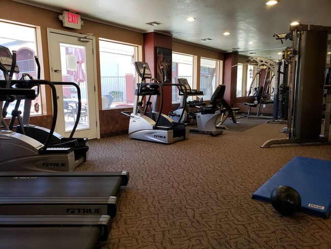 Interior Photo - Desert Lakes Apartments
