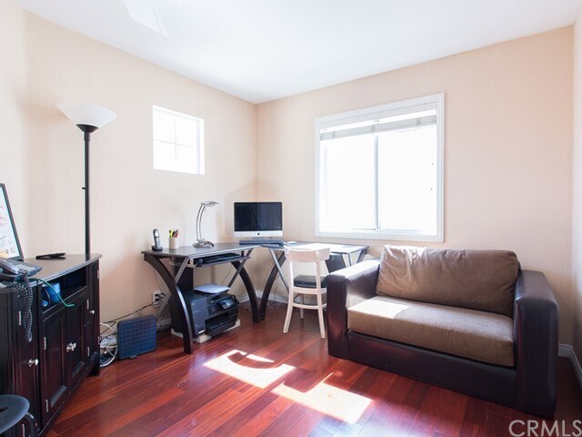 Building Photo - 5749 E Pinyon Pine Dr