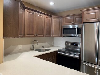 Building Photo - 4848 NW 24th Ct