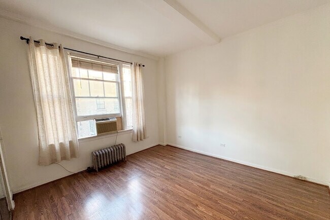 Foto del edificio - 140 W 71st St