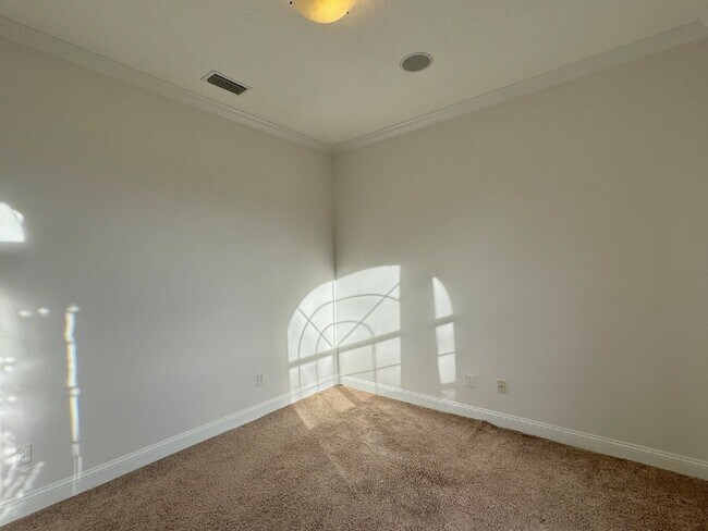 Building Photo - 4BR/3BA Executive Pool home in Tuscany, St...