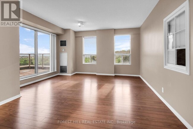 Building Photo - 6-726 Humberline Dr