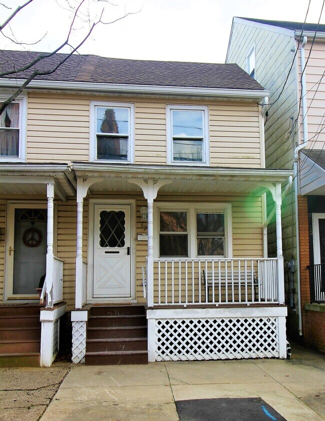 Foto del edificio - Crosswicks