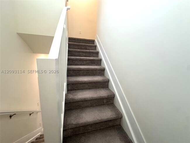 Foto del edificio - 4636 NW 84th Ave