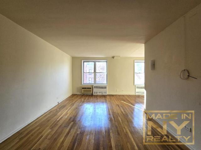 Building Photo - 1 bedroom in WOODSIDE NY 11377