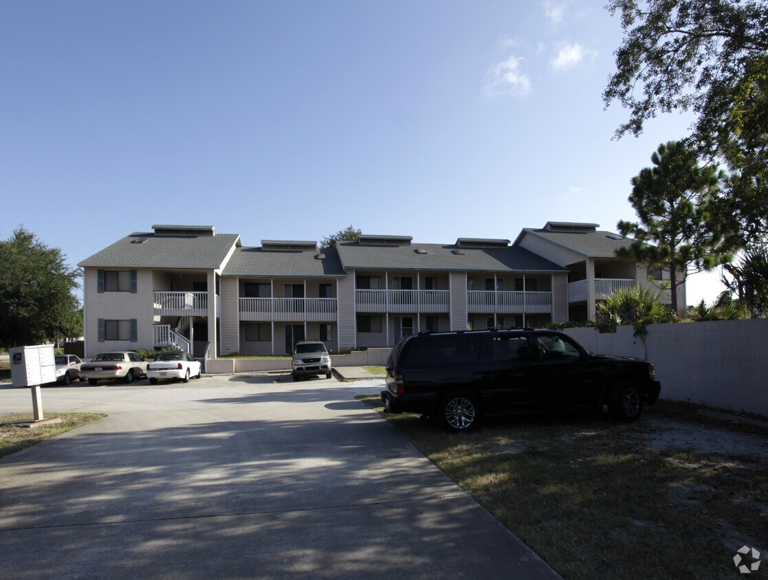 Building Photo - 2755 Barna Ave