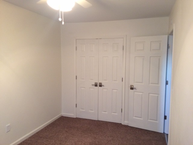 Primary Photo - 2221 N Reynolds Rd