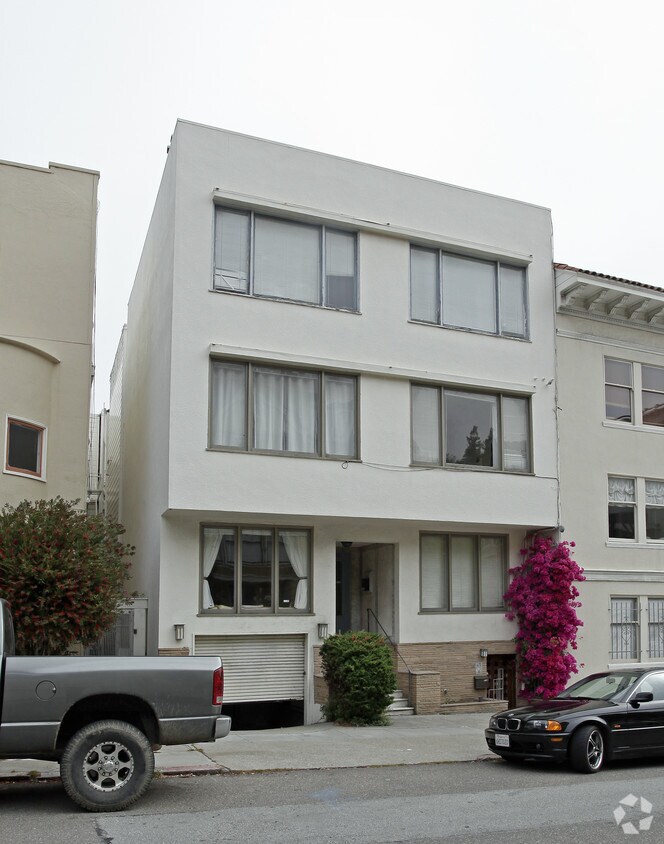 Primary Photo - 2008 Green St