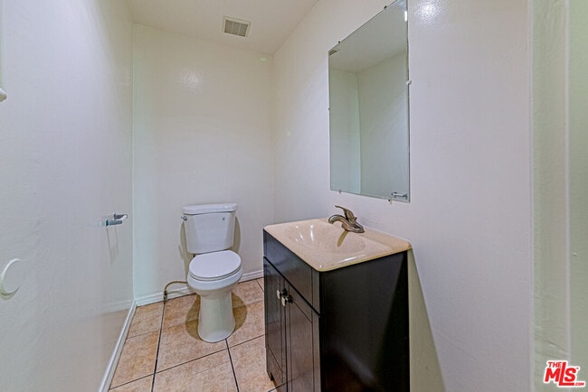 Foto del edificio - 933 S Manhattan Pl