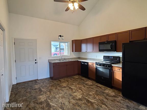 Foto del edificio - 3 br, 2 bath House - 920 Sharptail Run