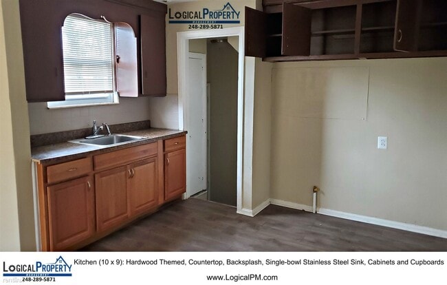 Foto del edificio - 3 br, 1 bath House - 19785 Rowe St