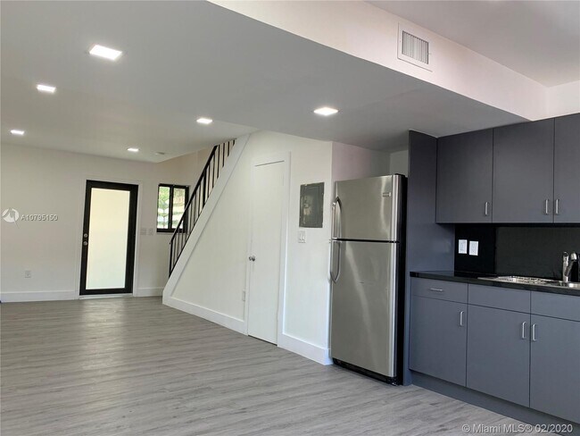 Foto del edificio - 420 SW 2nd St