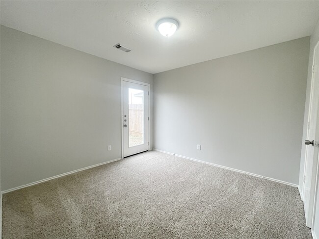 Building Photo - 21231 Grand Linden Ct