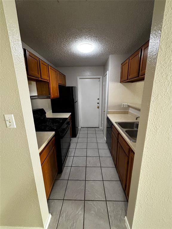 Building Photo - 16337 Edgemere Dr