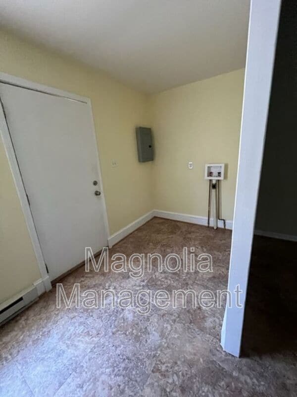 Foto del edificio - 1218 Parham St
