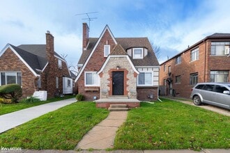 Building Photo - 5761 Devonshire Rd