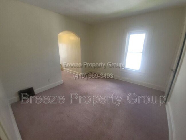 Foto del edificio - 1436 W High St