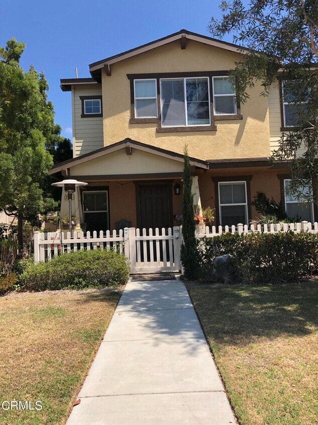 Primary Photo - 3345 N Ventura Rd