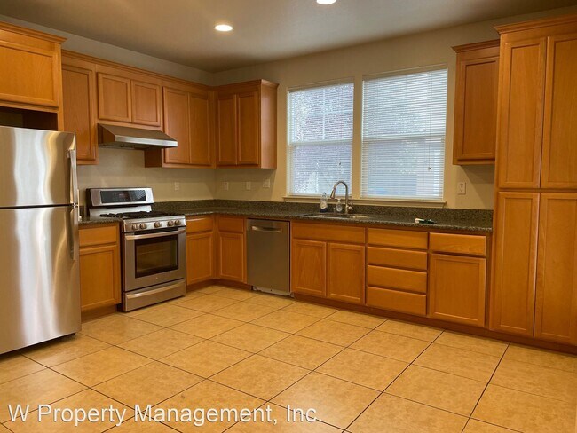 Building Photo - 3 br, 2.5 bath House - 1505 Pembleton Place