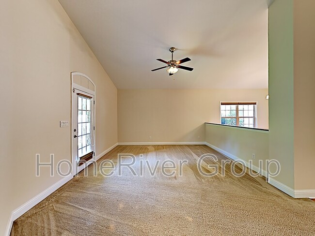 Building Photo - 3915 Fielding Ct