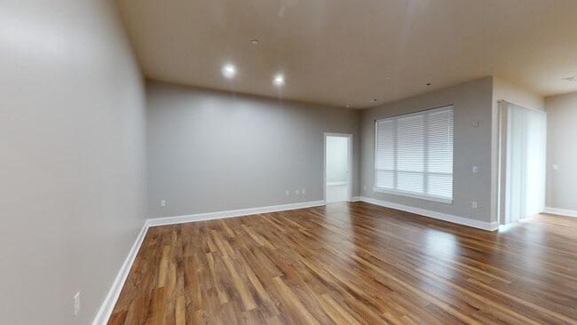 Interior Photo - Charles River Landing