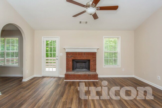 Foto del edificio - 450 Alcovy Way
