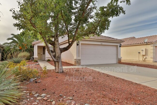 Building Photo - 16570 N 158th Ave
