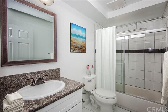 Foto del edificio - 211 E 84th Pl