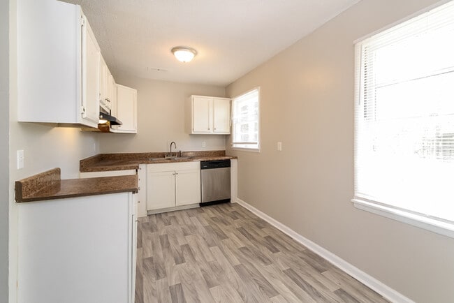 Building Photo - Cozy 3-bedroom Home in Center Point, AL