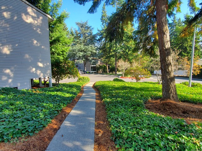 Foto del edificio - Lakeridge Apartments