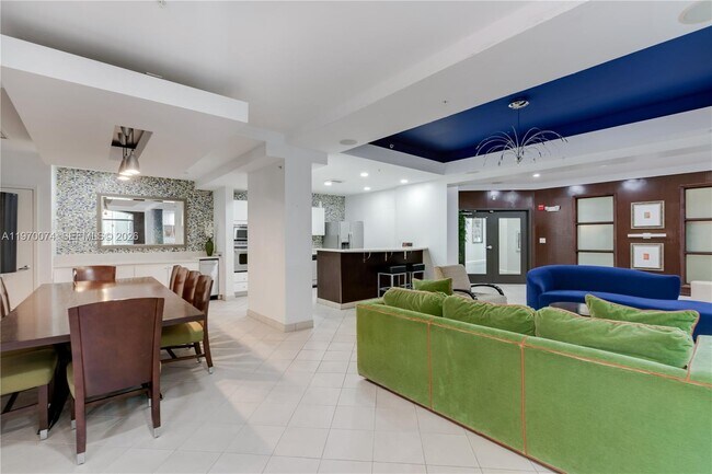 Foto del edificio - 6001 SW 70th St