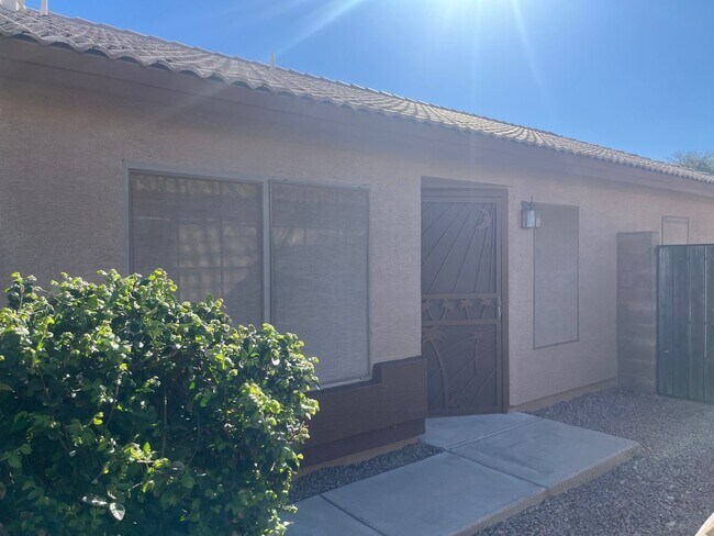 Photo - 13225 W Desert Ln House