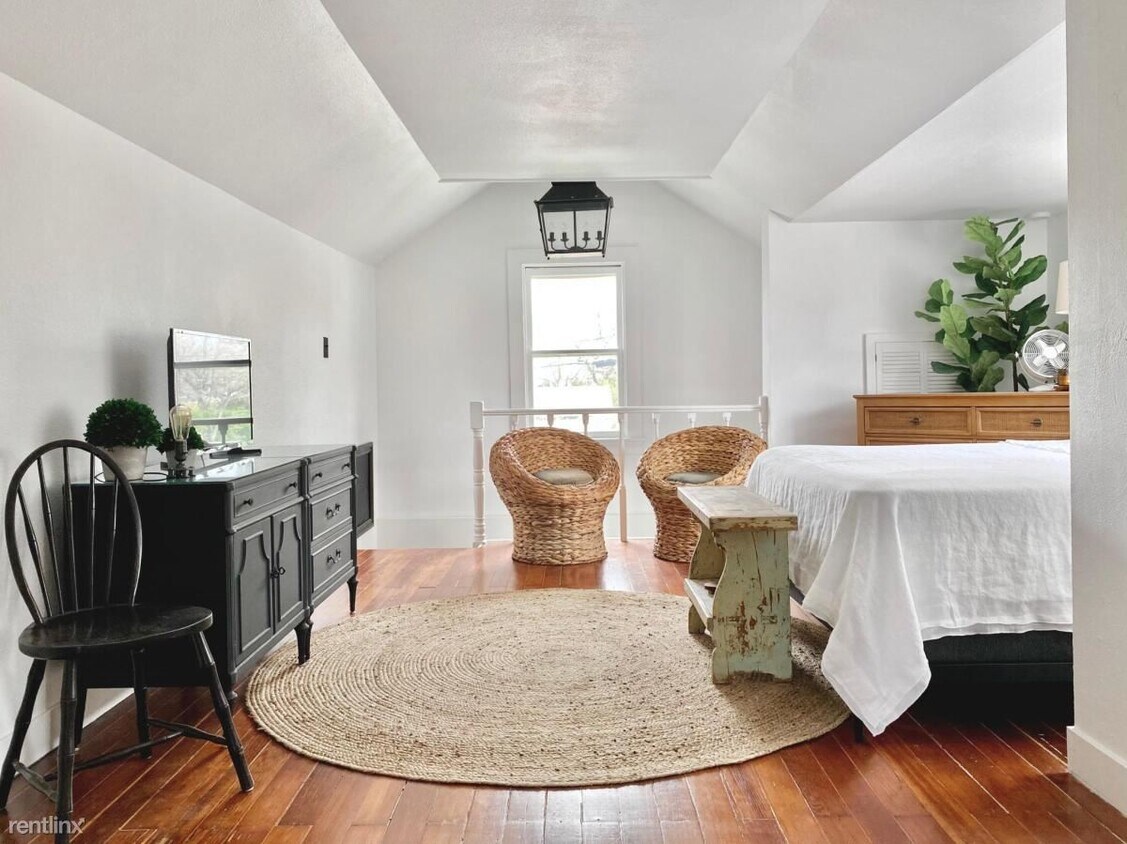 Primary Photo - 2 br, 2 bath House - 1821 Grant St