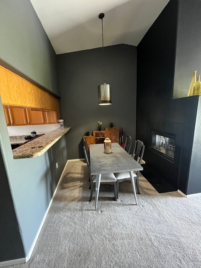 Dinning room - 7101 W BEARDSLEY Rd