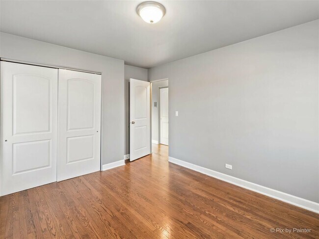 Foto del edificio - 7427 N Winchester Ave