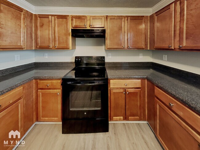 Foto del edificio - 2429 Wood Bend Ln
