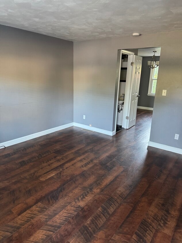 Foto principal - 3492 Frye Ave