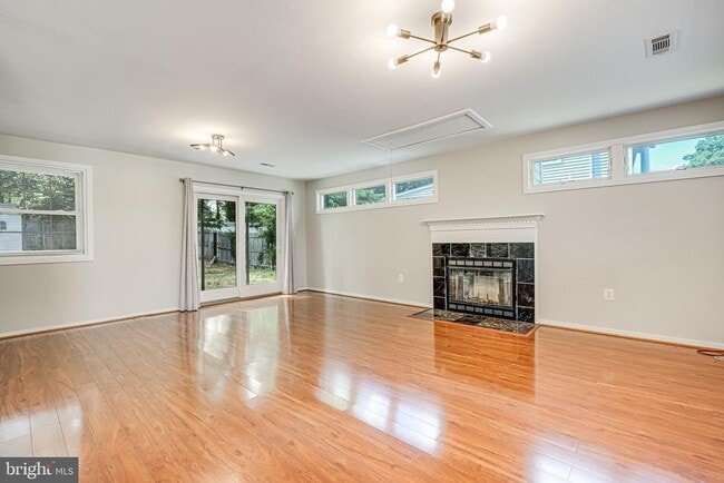 Building Photo - 5924 Cauba Ct