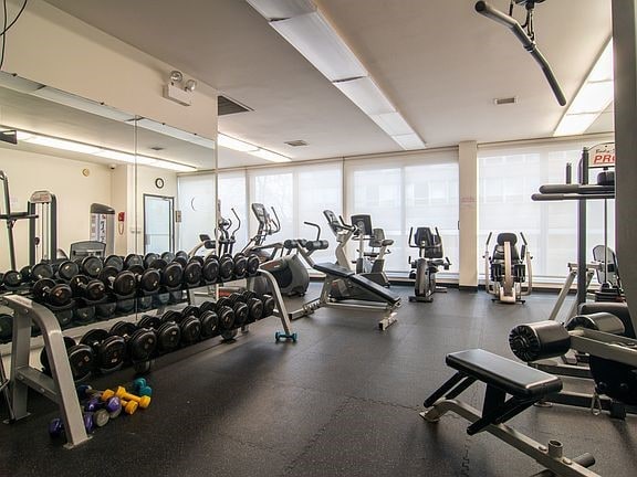 Foto del edificio - 4800 S Chicago Beach Dr