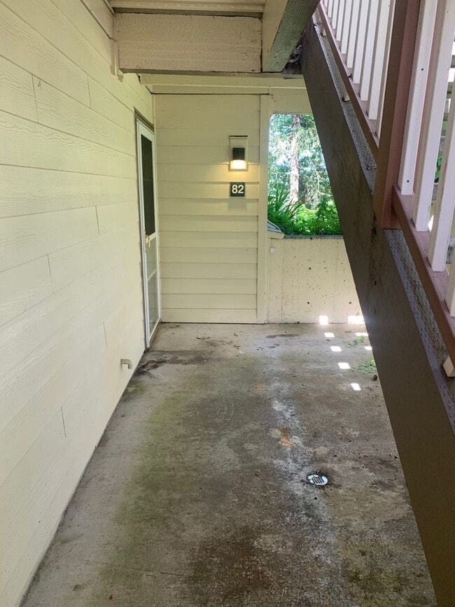 Building Photo - $1,700 - One Bedroom Condo, INCLUDES WATER...