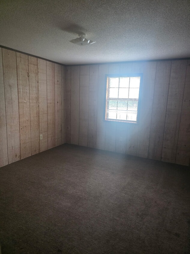 Building Photo - Oak Ridge Apartment