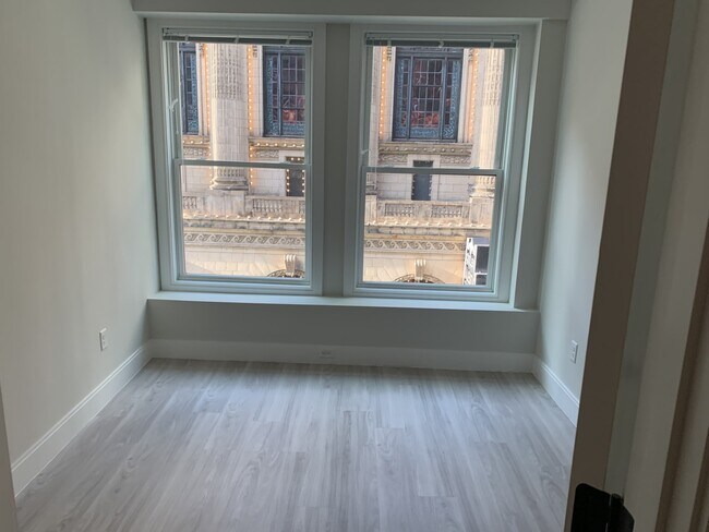 Building Photo - 230 Tremont St