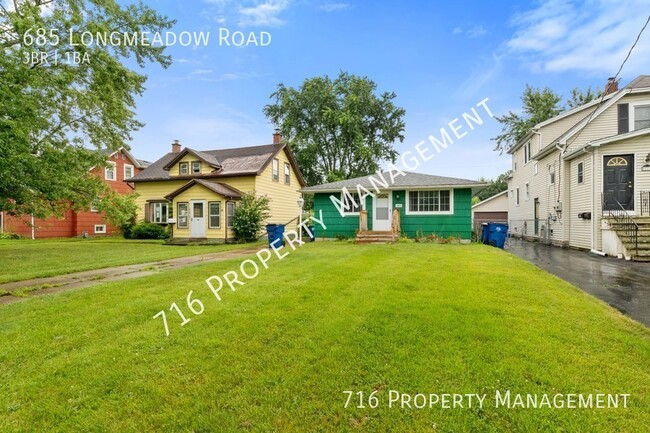 Building Photo - Quaint 3 Bedroom Home Available Now!