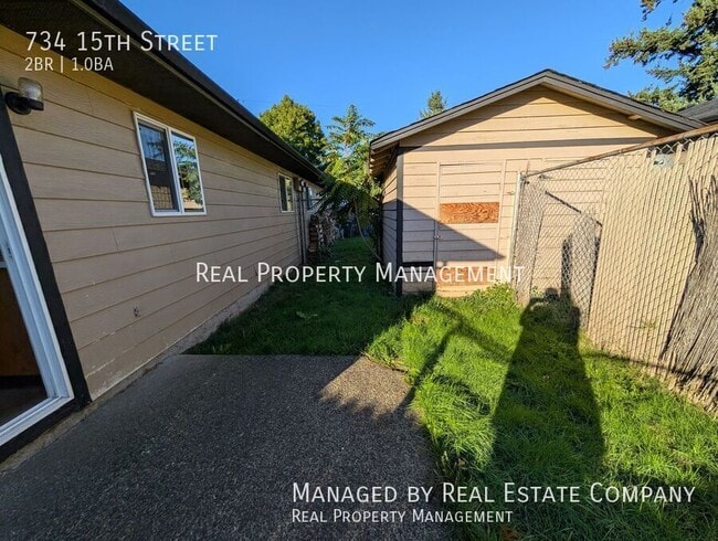 Photo - 734 15th St House