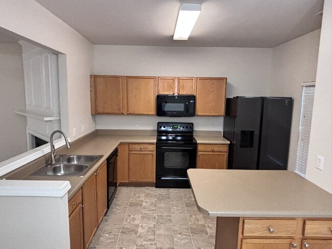 Building Photo - 5026 Brooke Lauren Ln