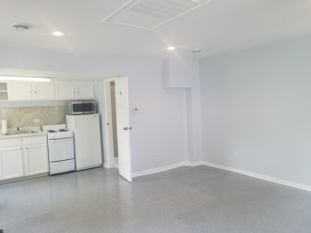 Building Photo - 258 Lippincott Ln