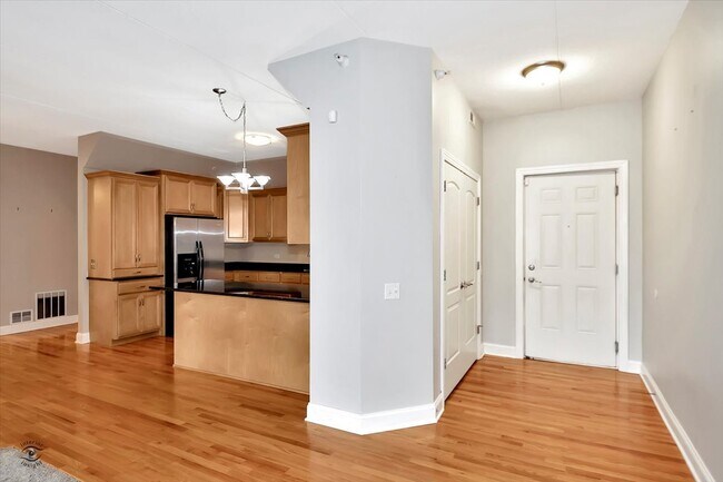 Foto del edificio - 17200 Oak Park Ave